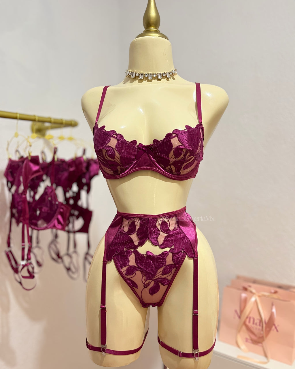 Adriana Set con Ligueros | NENA MX