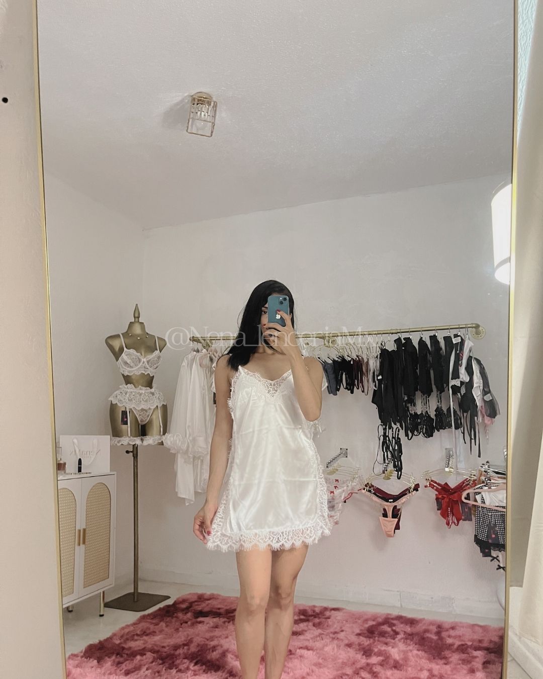 Serafina Vestido de Satín NOVIAS | NENAMX