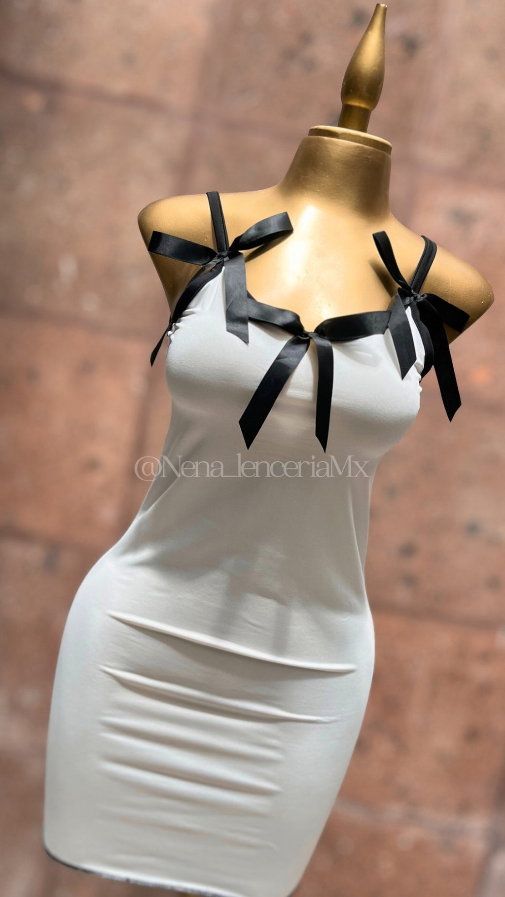 Gigi Pijama de Listones